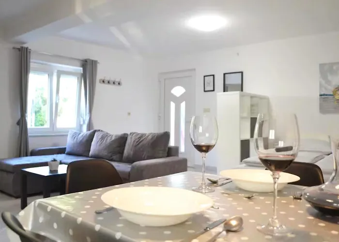Apartment Beg-1 By Interhome Rab Town